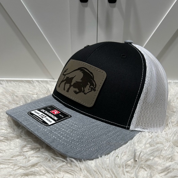 Trucker SnapBack Richardson 112 Hat. Buffalo - Picture 1 of 2